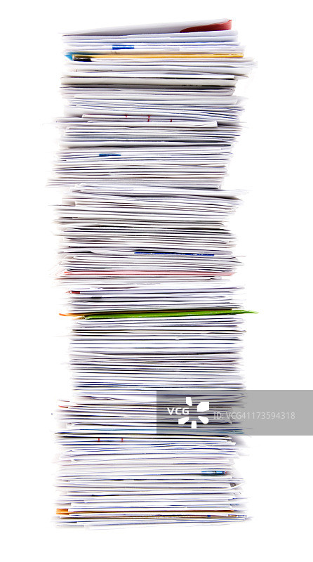 堆积如山的未付账单和信封图片素材