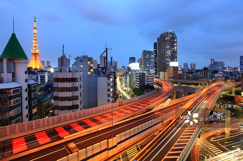 东京塔与麻布十番JCT图片素材