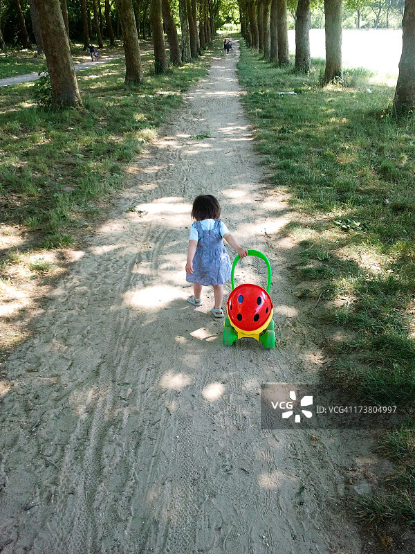 瑞士水景写生图片素材