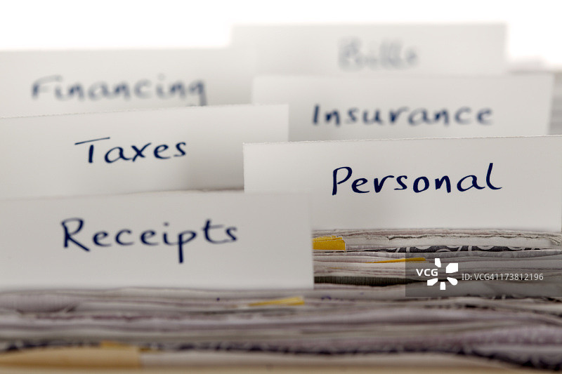 显示财务和个人归档系统的文件标签图片素材