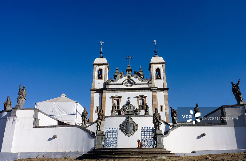 孔戈尼亚斯仁慈耶稣圣殿与雕像图片素材