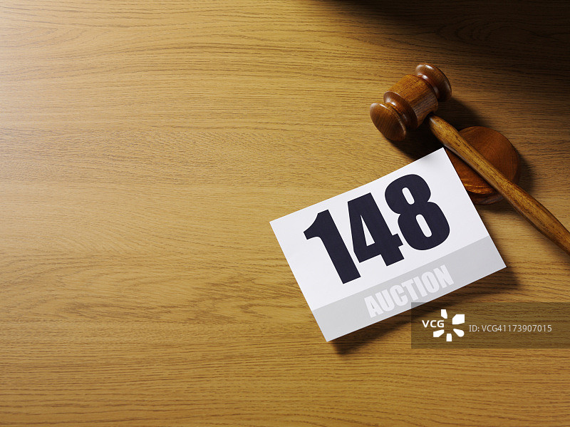 拍卖槌和木槌图片素材