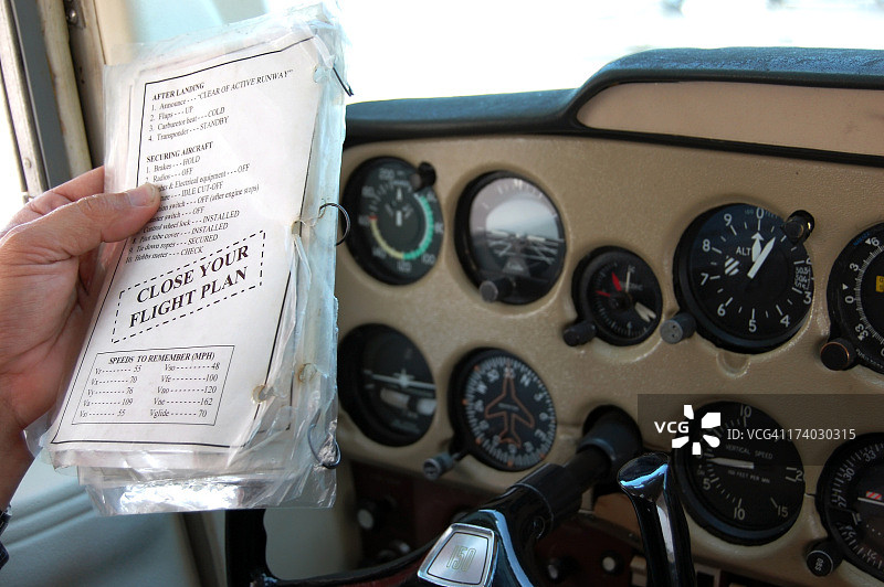 结束飞行计划图片素材