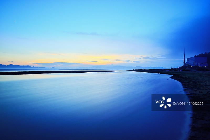 月牙与金星图片素材