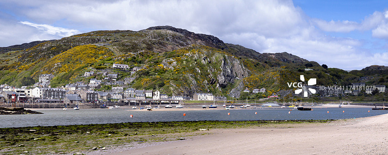 威尔士圭内斯巴茅斯湾全景图片素材