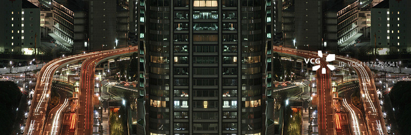 穿过汐留的首都高速公路图片素材