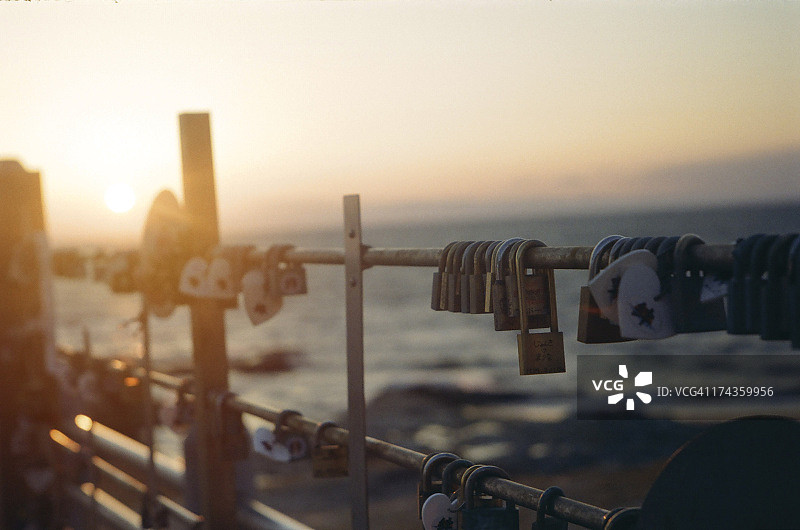 承诺之锁图片素材