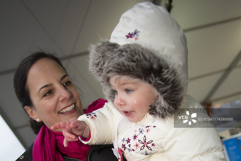 贝尔维尤魔幻季冰场图片素材