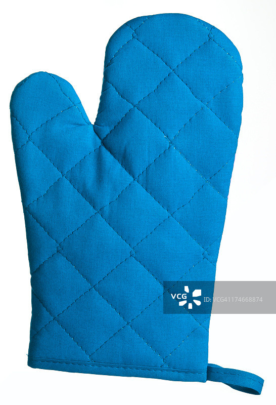 带挂带的蓝色绗缝隔热垫图片素材