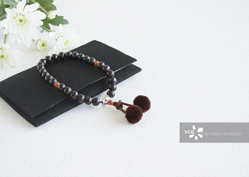 男士佛教念珠（哀悼图像）图片素材