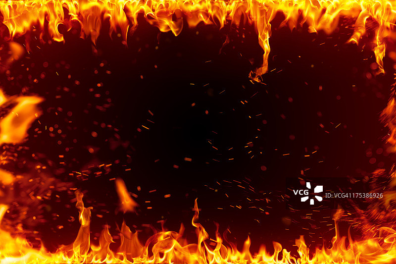 黑色背景上的火焰边框图片素材