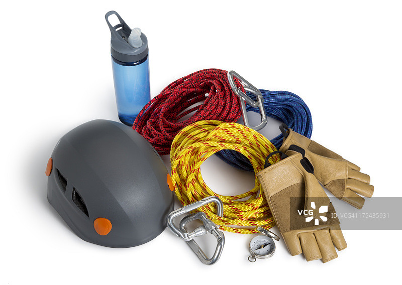 白色背景下的攀岩设备图片素材