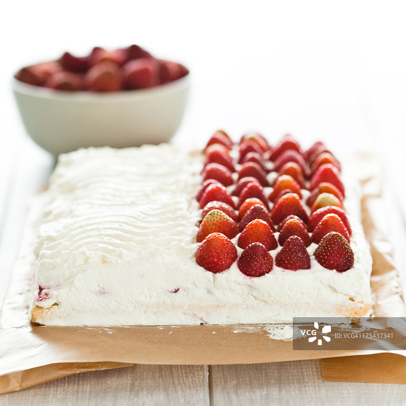 草莓蛋糕图片素材