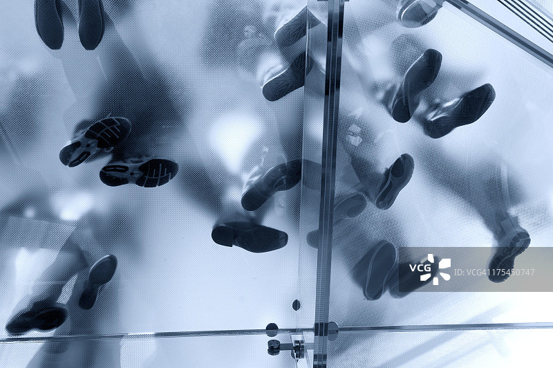 纽约现代玻璃楼梯图片素材