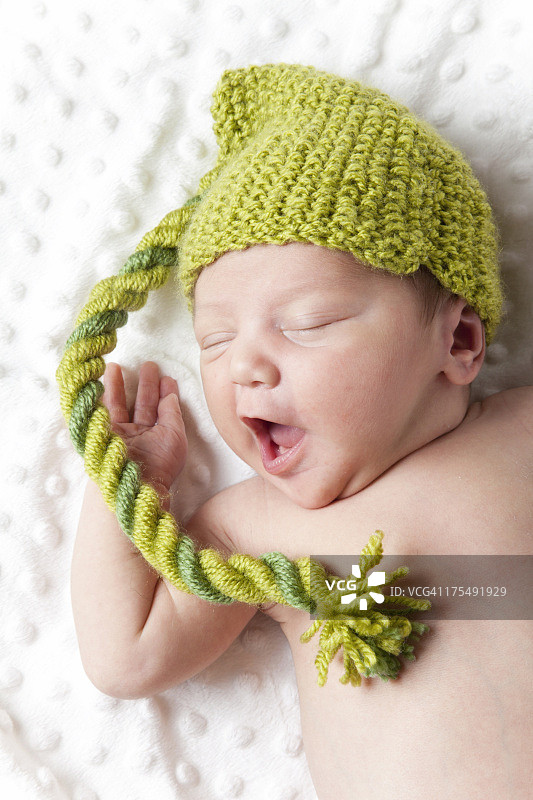 新生的婴儿图片素材