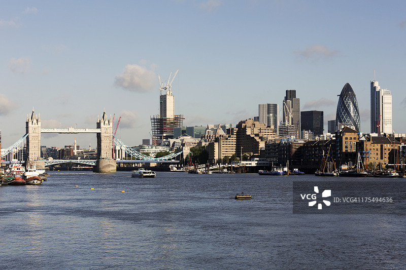 伦敦城市与伦敦塔桥图片素材