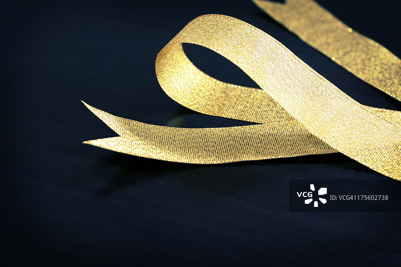 金色丝带图片素材