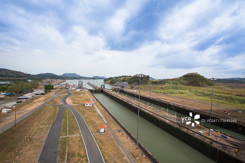 巴拿马运河米拉弗洛雷斯船闸图片素材