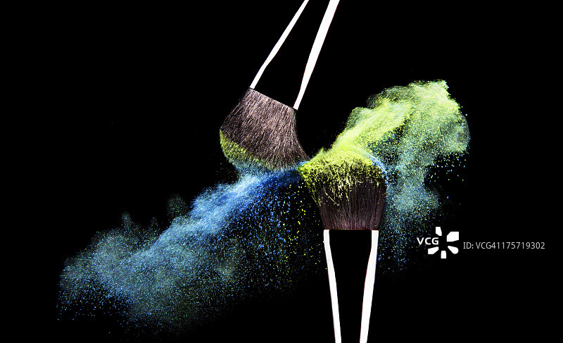 化妆刷和粉图片素材