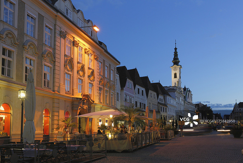 奥地利上奥地利州施泰尔城镇广场景观图片素材