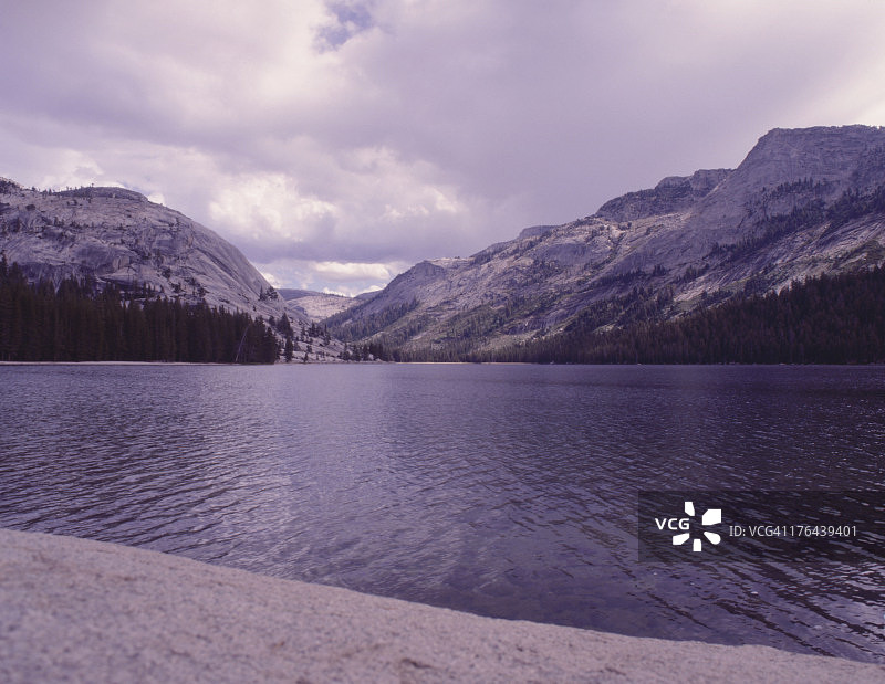 特纳亚湖图片素材