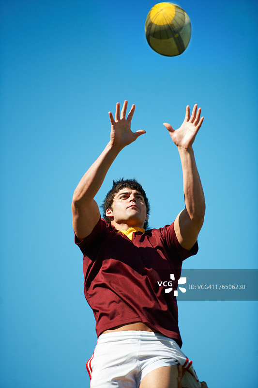 这款游戏需要专注图片素材