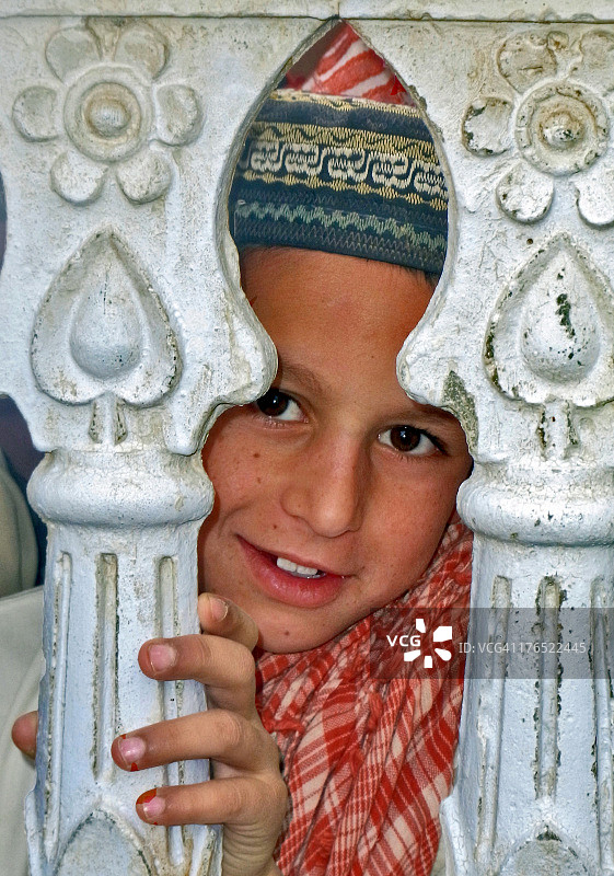 伊斯兰学校的男孩图片素材