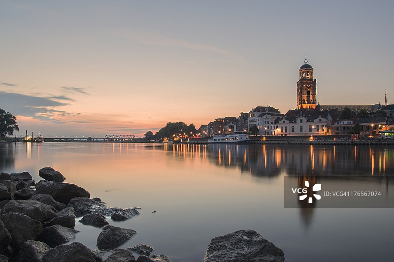 代芬特尔：一座摇滚的城市图片素材
