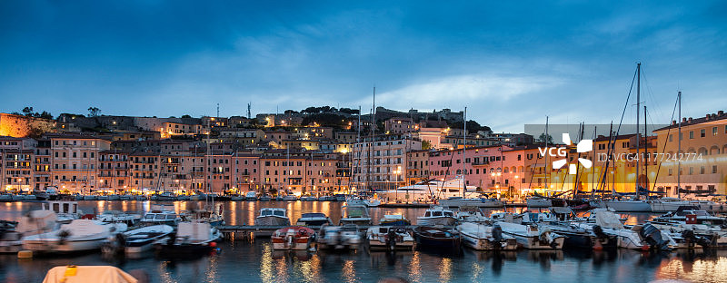 意大利托斯卡纳厄尔巴岛的费拉约港图片素材