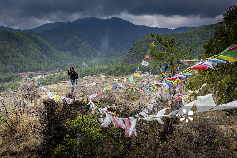 游客在都克杰宗拍照图片素材