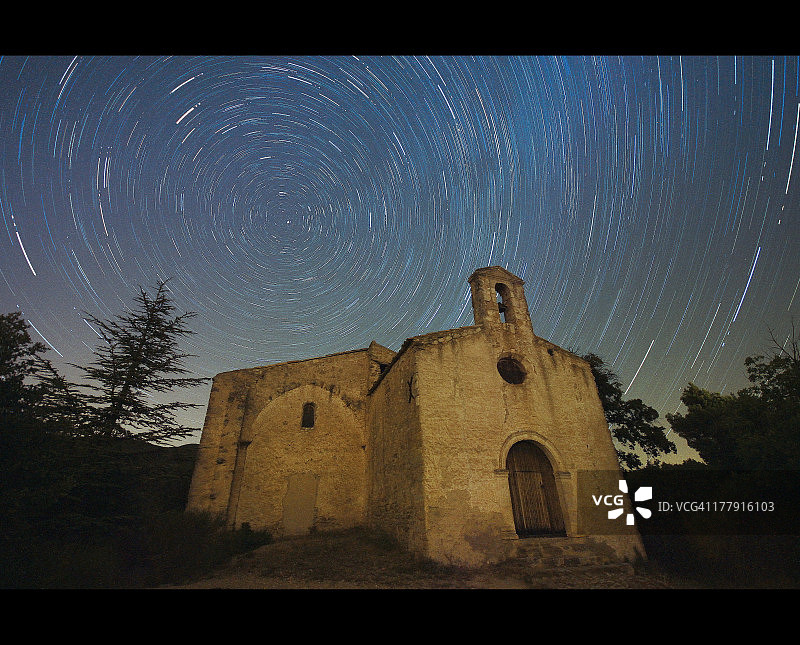 普罗旺斯星轨图片素材