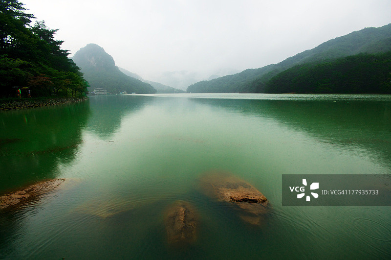 抱川山井湖图片素材