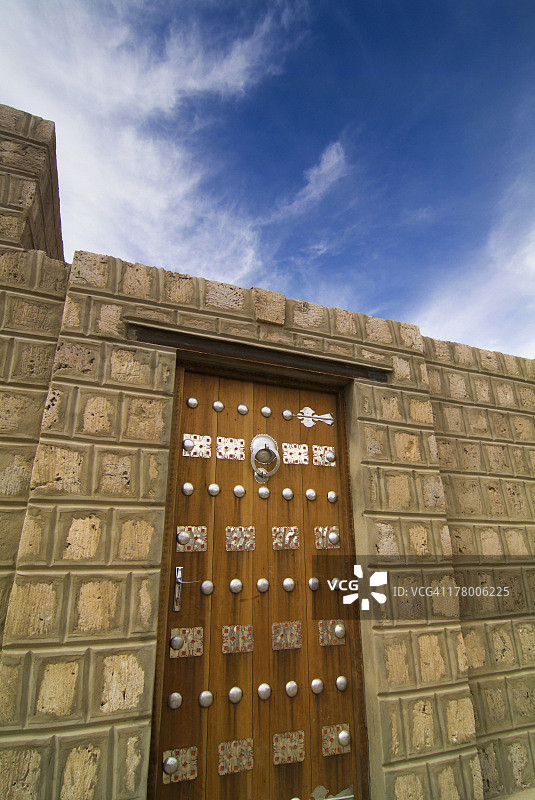 马里通布图，木制门廊图片素材