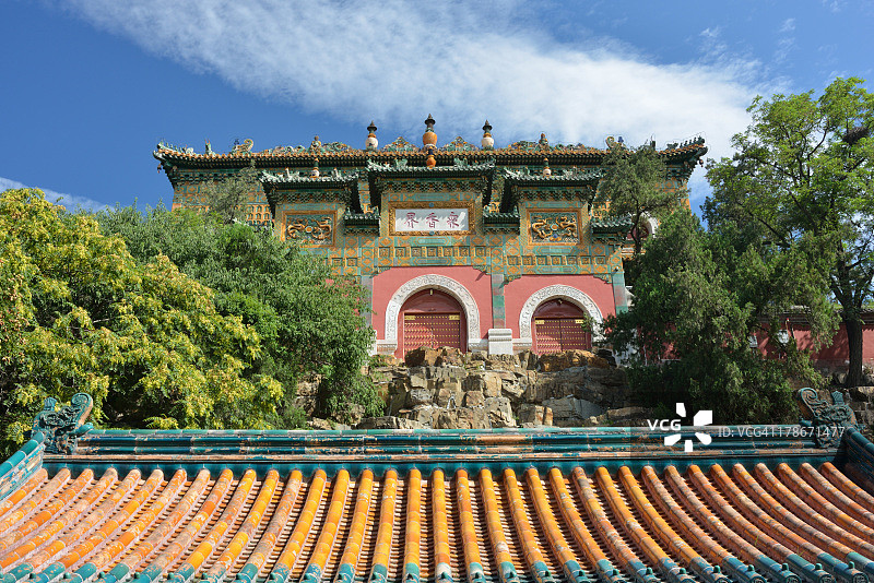 颐和园内的佛教寺庙图片素材
