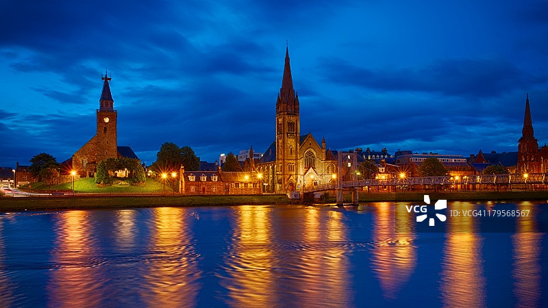 夜晚的因弗内斯图片素材