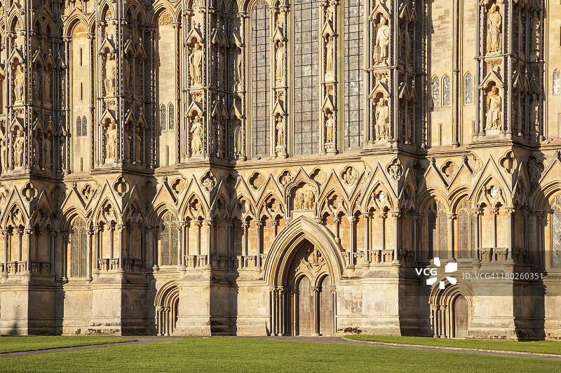 威尔斯座堂西立面，萨默塞特郡威尔斯图片素材