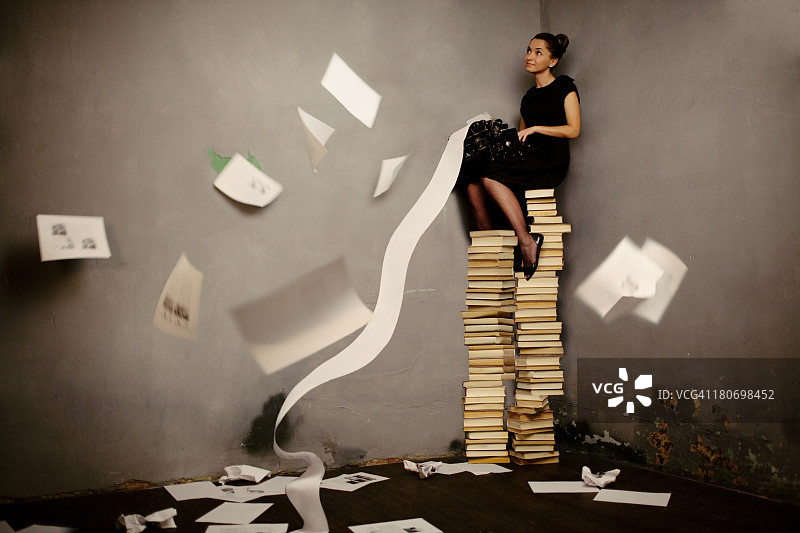 超现实作家图片素材