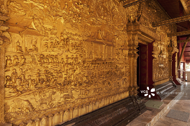 迈寺的金箔浮雕图片素材