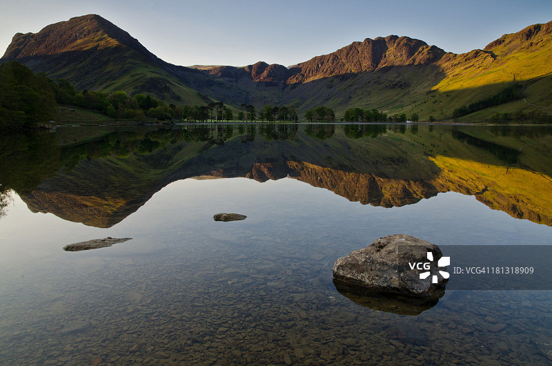 巴特米尔湖：一小块天堂图片素材