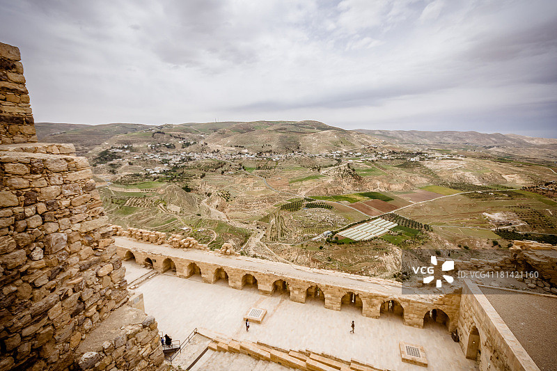 呼吸新鲜空气图片素材