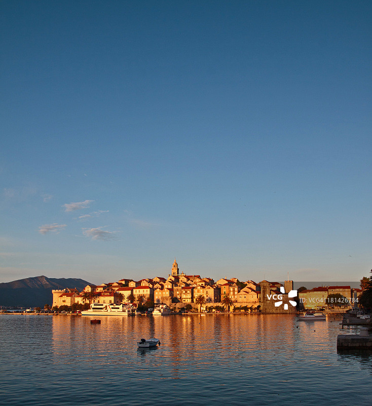 克罗地亚科尔丘拉老城日落图片素材