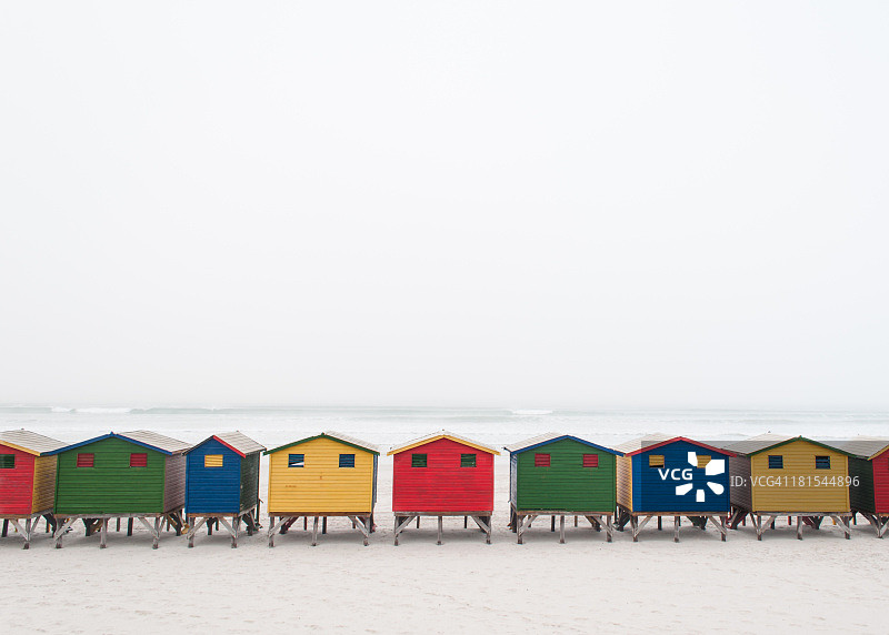 白色上的亮色图片素材