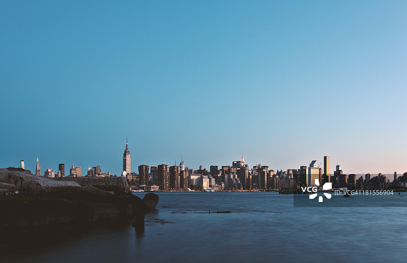 日出时分的上东区图片素材