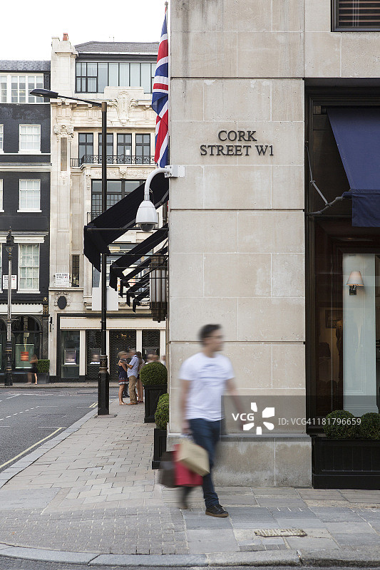 科克街购物的模糊身影图片素材