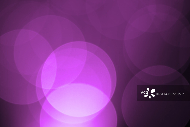 紫色节日灯光虚焦背景图片素材