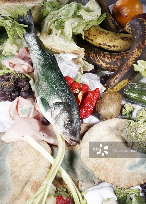 被浪费的食物图片素材