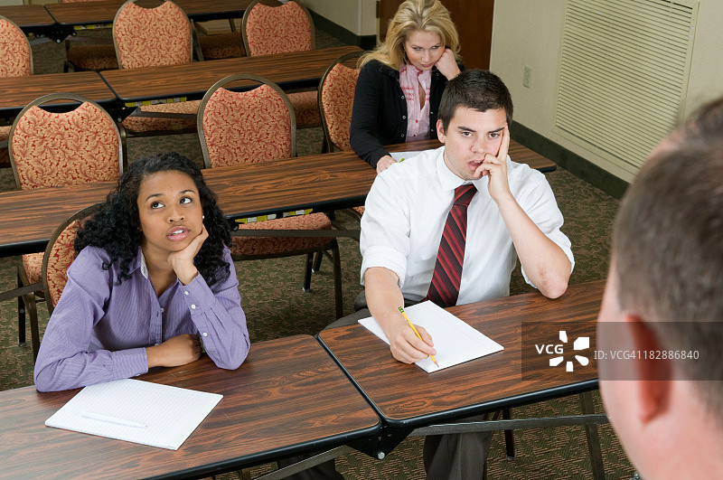 无聊的观众图片素材