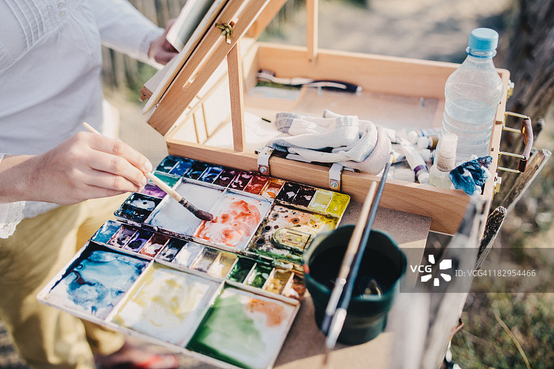 户外水彩工作区图片素材