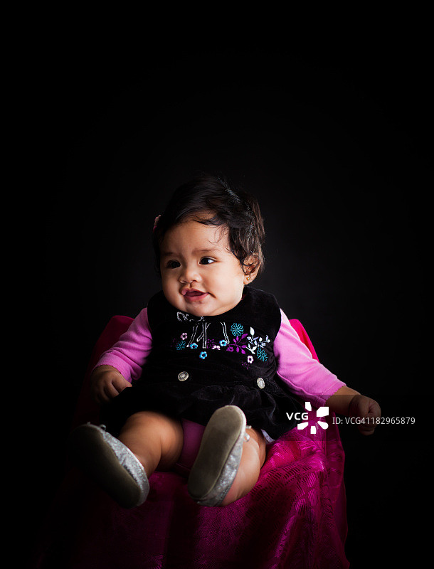 洗礼前拍摄图片素材