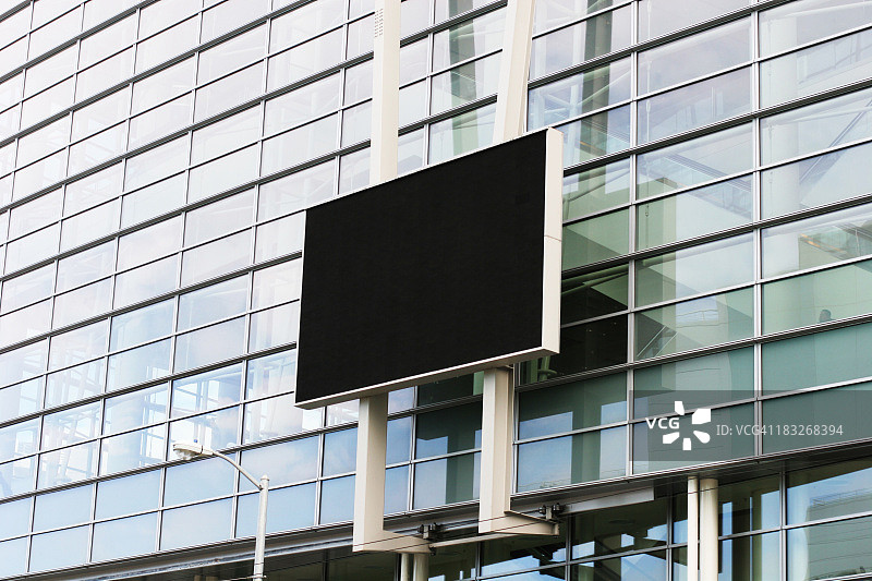 此处是你的广告位图片素材